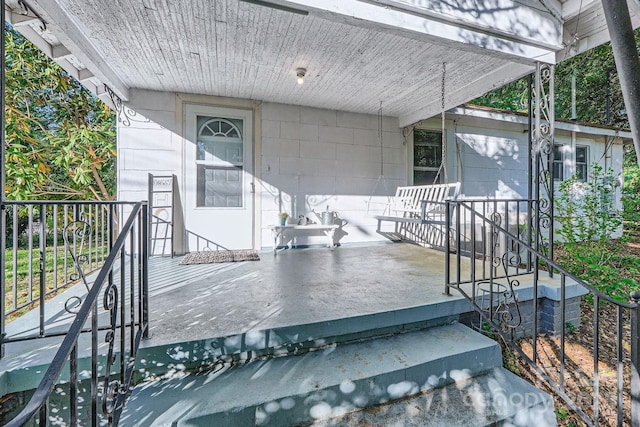 828 Richard Ave, Kannapolis, NC 28081 - wooden deck with a carport