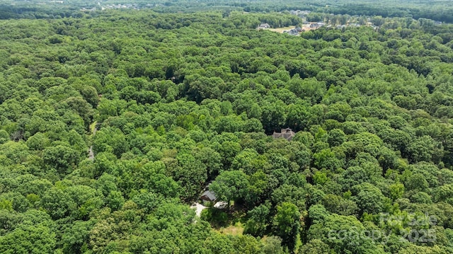 bird's eye view of a heavily wooded area