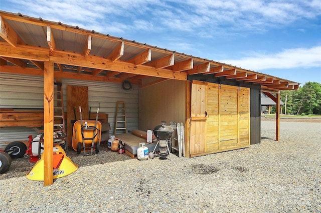 view of outbuilding