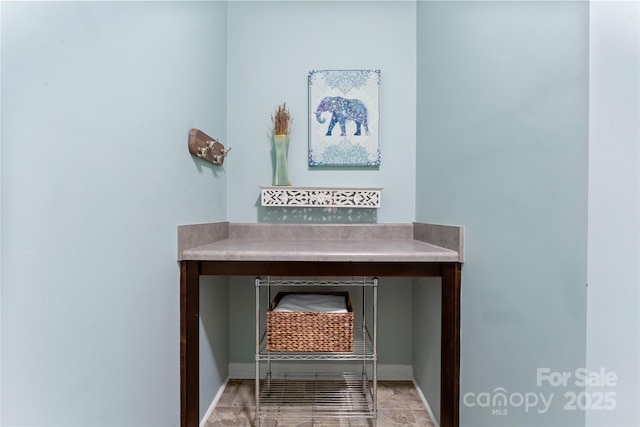 2124 Katie Alice Cir, Waxhaw, NC 28173 - detailed view of baseboards