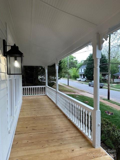 300 Kelly St, Statesville, NC 28677 - photo 6