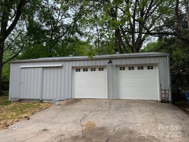 300 Kelly St, Statesville, NC 28677 - photo 29