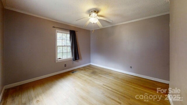 903 W Davidson Ave, Gastonia, NC 28052 - photo 6