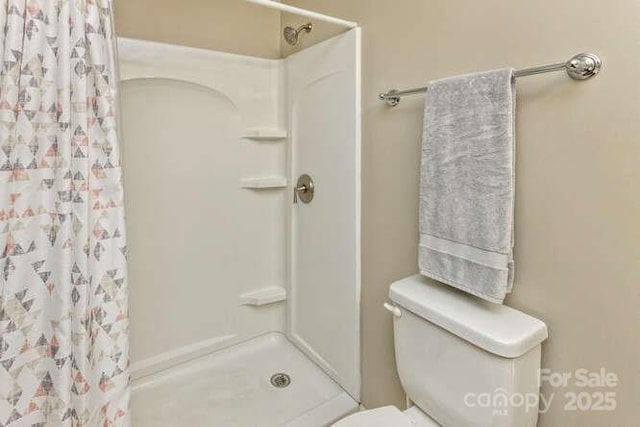 43 Sunny Meadows Blvd, Arden, NC 28704 - bathroom featuring a shower stall and toilet