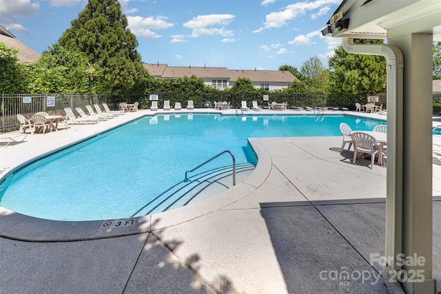 827 Gentlewinds Ct, Fort Mill, SC 29708 - pool with a patio and fence