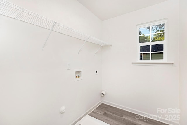 601 Westway Dr, Gastonia, NC 28054 - clothes washing area featuring wood finished floors, laundry area, gas dryer hookup, washer hookup, and baseboards