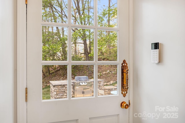 16 Graystone Rd, Asheville, NC 28804 - view of doorway to outside