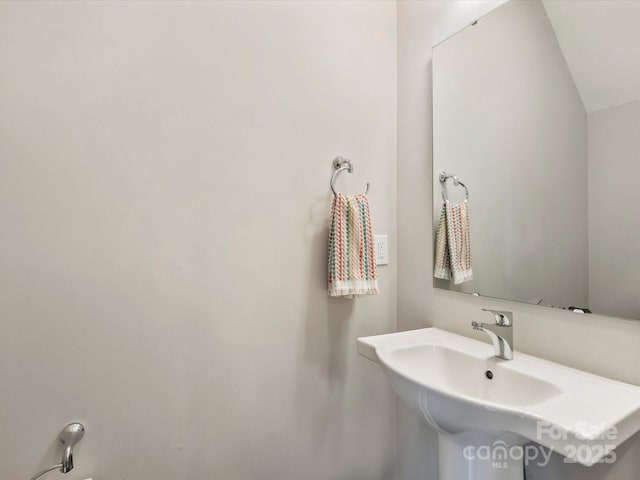 520 Sedgefield Park Dr, Charlotte, NC 28203 - bathroom featuring a sink