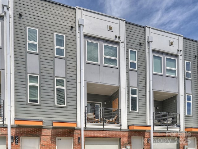 520 Sedgefield Park Dr, Charlotte, NC 28203 - view of building exterior
