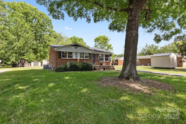 1053 Stoneybrook Ln, Rock Hill, SC 29730 - view of front of home featuring brick siding and a front yard