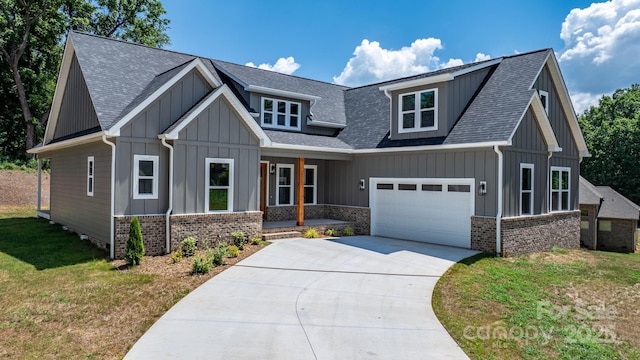 3733 Whitney Dr NE, Hickory, NC 28601 - photo 1