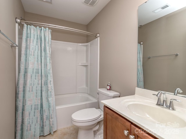 full bath with shower / tub combo with curtain, visible vents, vanity, and toilet