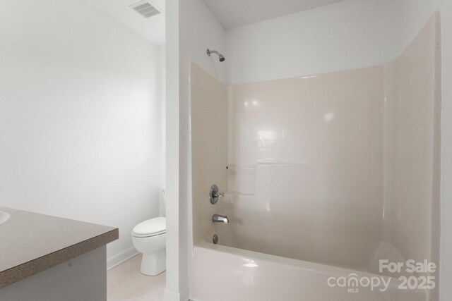 318 Huffman Rd, Gastonia, NC 28056 - full bath with toilet, vanity, shower / bathtub combination, and baseboards