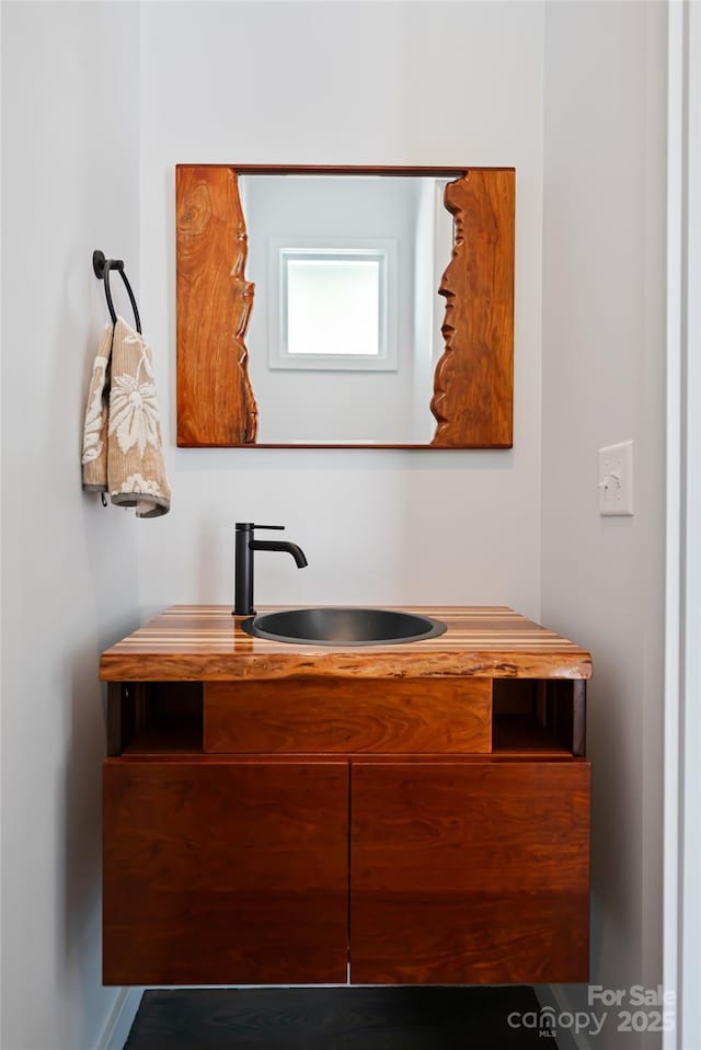 bar with a sink