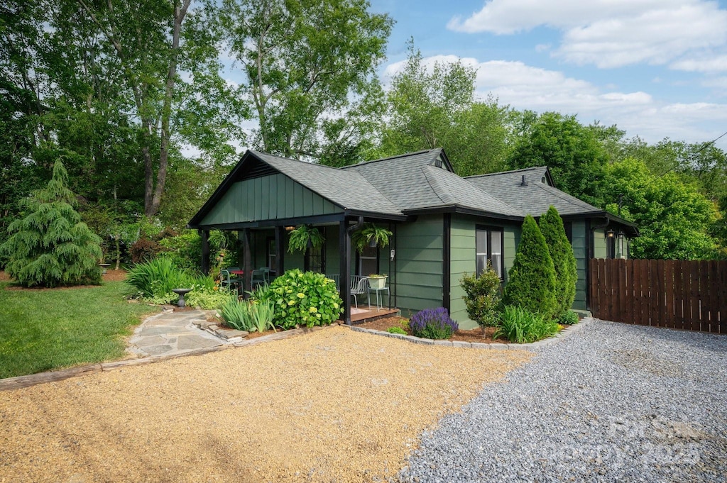 72 Rock Hill Rd, Asheville, NC 28803 - bungalow with a shingled roof and covered porch