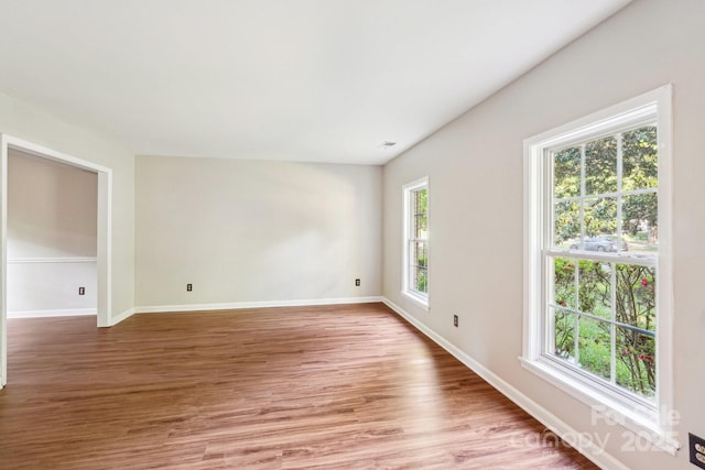 6807 Woodfield Dr, Charlotte, NC 28215 - photo 9