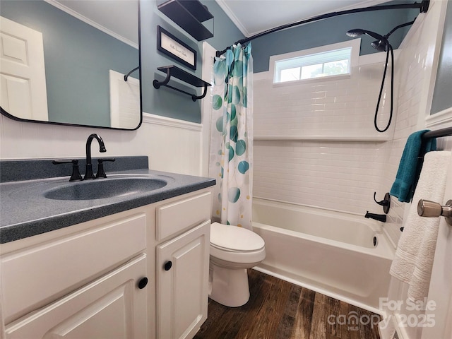 501 N Hawthorne St, Mount Holly, NC 28120 - full bath with shower / bath combo with shower curtain, wood finished floors, toilet, and crown molding