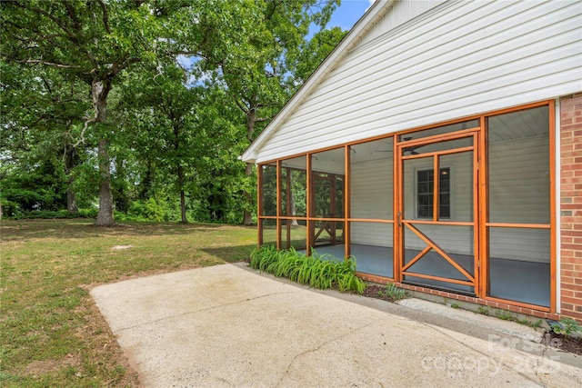 115 K M Murphy Rd, Gastonia, NC 28056 - view of patio / terrace with a sunroom