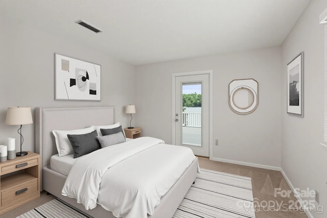 bedroom featuring access to outside, baseboards, visible vents, and light carpet
