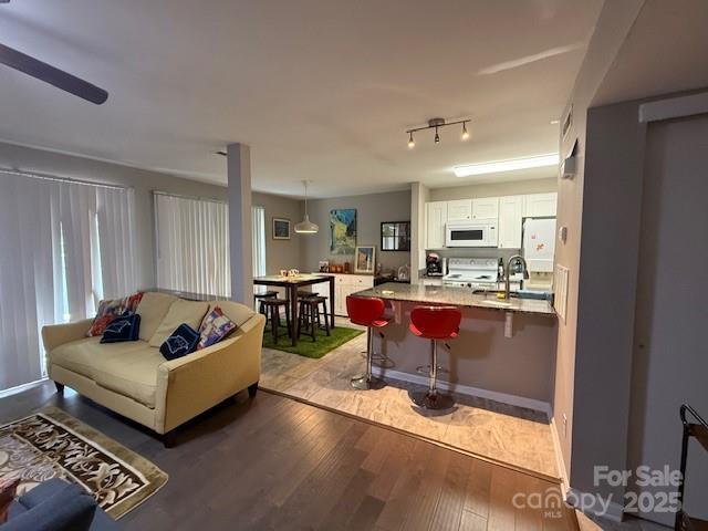 11106 Harrowfield Rd, Charlotte, NC 28226 - photo 6