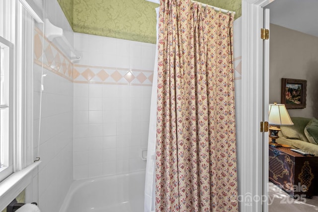 6914 Riesman Ln Unit 95, Charlotte, NC 28210 - bathroom featuring shower / bath combo
