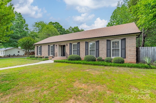 5522 Sharon Rd, Charlotte, NC 28210 - ranch-style home featuring brick siding and roof with shingles