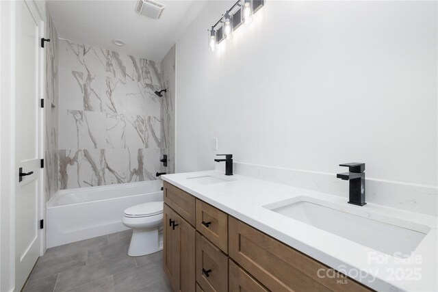 816 Tennyson Dr, Charlotte, NC 28208 - full bathroom with a sink, bathtub / shower combination, toilet, and double vanity