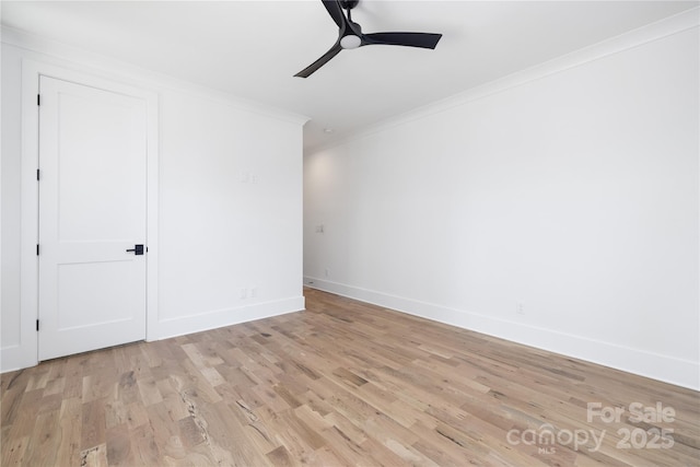 816 Tennyson Dr, Charlotte, NC 28208 - unfurnished room featuring crown molding, a ceiling fan, baseboards, and light wood-type flooring