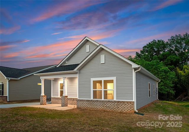 1619 Martin Ave, Gastonia, NC 28052 - view of front facade with a front lawn
