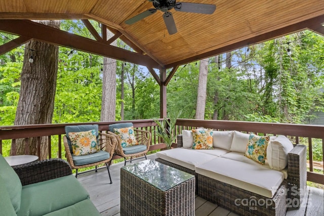 8819 Kishorn Ct, Charlotte, NC 28215 - photo 24