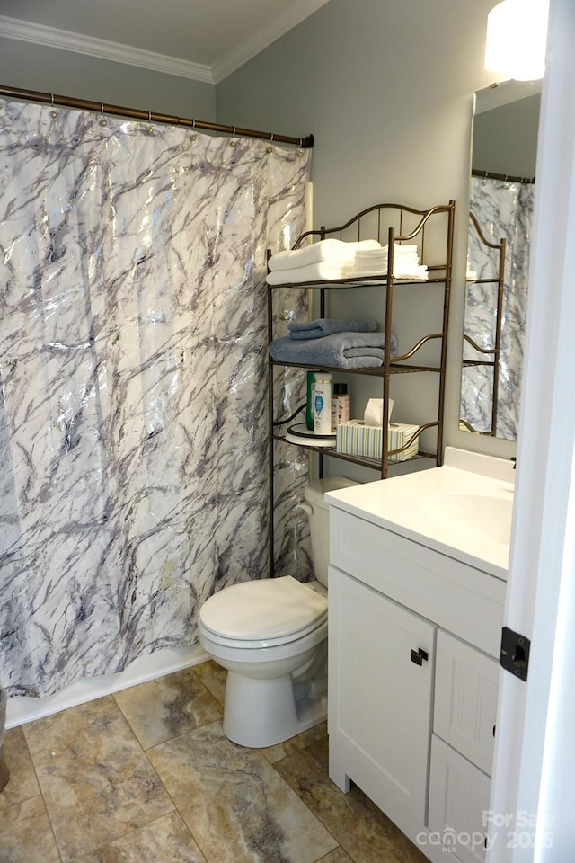 854 Silver Fox Dr, Concord, NC 28025 - bathroom featuring ornamental molding, toilet, vanity, and curtained shower