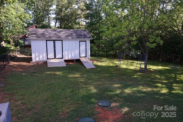 854 Silver Fox Dr, Concord, NC 28025 - view of yard with a storage shed and an outbuilding