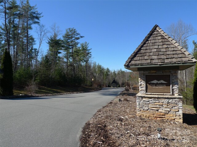 305 Captains Dr Unit 200, Nebo, NC 28761