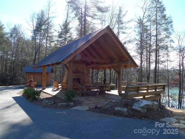 305 Captains Dr Unit 200, Nebo, NC 28761