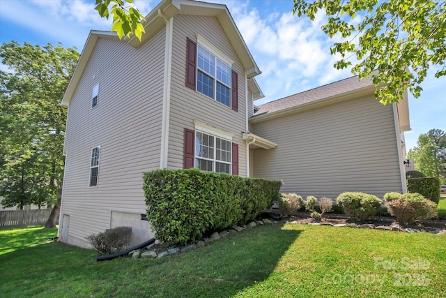 1218 Faversham Ln, Rock Hill, SC 29730 - view of side of home