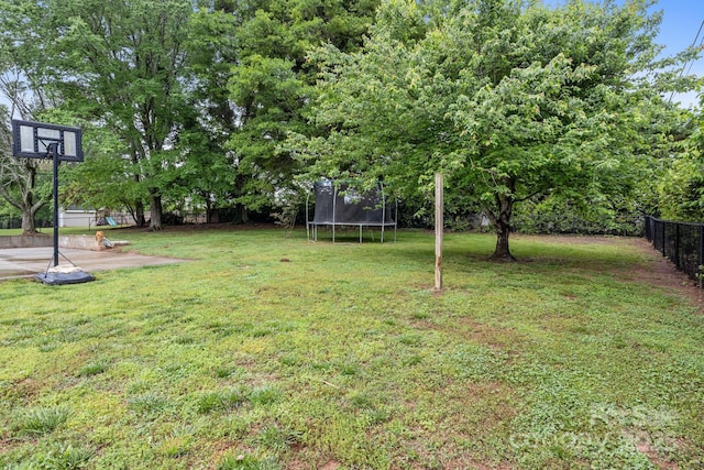 101 Wynnchester Rd, Gastonia, NC 28056 - view of yard featuring a fenced backyard and a trampoline