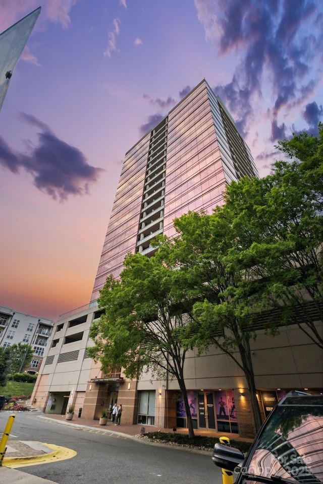 315 Arlington Ave Unit 1104, Charlotte, NC 28203 - view of building exterior