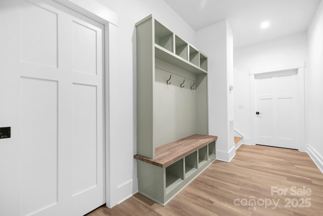 632 Dorothy Dr, Charlotte, NC 28203 - mudroom featuring light wood-style flooring, recessed lighting, and baseboards
