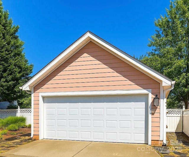240 Faust Rd, Davidson, NC 28036 - view of detached garage