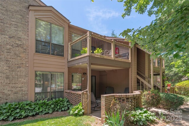 33 Ravencroft Ln Unit E33, Asheville, NC 28803 - view of rear view of property