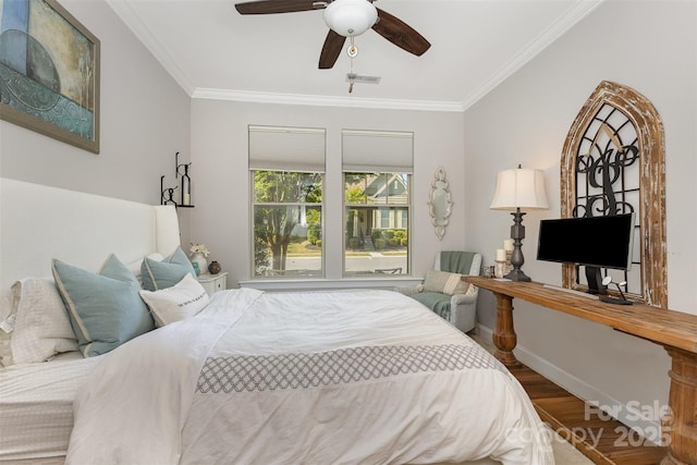 209 Helton Ln, Fort Mill, SC 29708 - bedroom with crown molding, visible vents, wood finished floors, and baseboards
