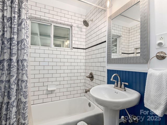 21 Clairmont Ave, Asheville, NC 28804 - full bathroom featuring shower / bath combo with shower curtain