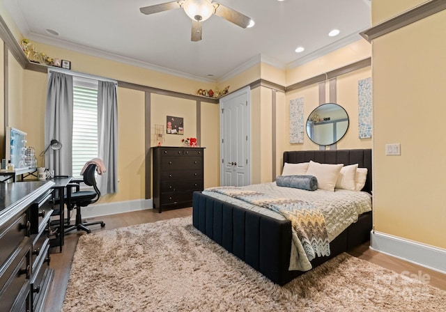 2915 Cutter Ct, Waxhaw, NC 28173 - bedroom featuring crown molding, light wood finished floors, a desk, baseboards, and recessed lighting