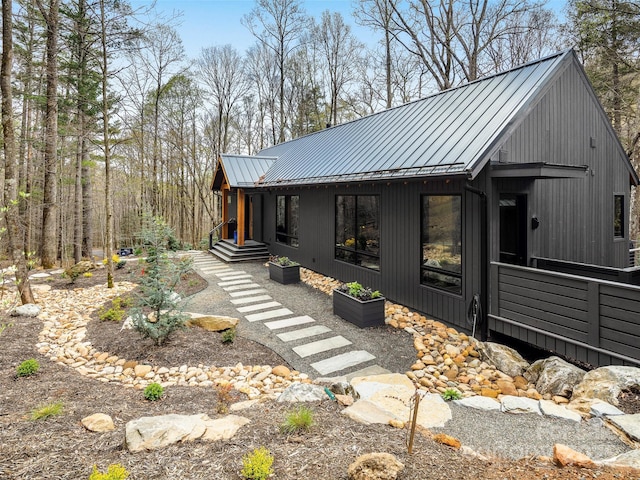 80 Hemlock Cir, Black Mountain, NC 28711 - view of side of property with a standing seam roof and metal roof