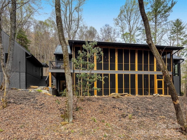 80 Hemlock Cir, Black Mountain, NC 28711 - back of house with stairway