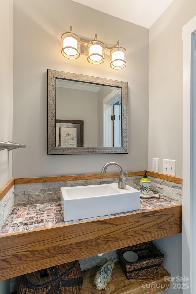 4329 Island Ford Rd, Brevard, NC 28712 - bathroom featuring a sink