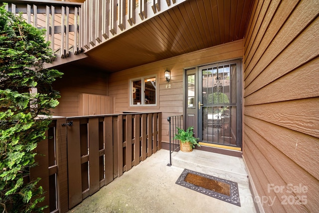 1152 Bent Tree Dr Unit F2Garage, Hendersonville, NC 28739 - view of doorway to property