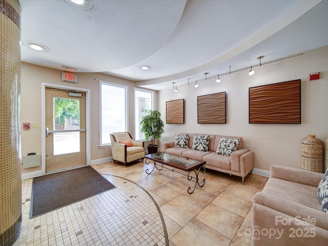 1000 E Woodlawn Rd Unit 402, Charlotte, NC 28209 - view of lobby