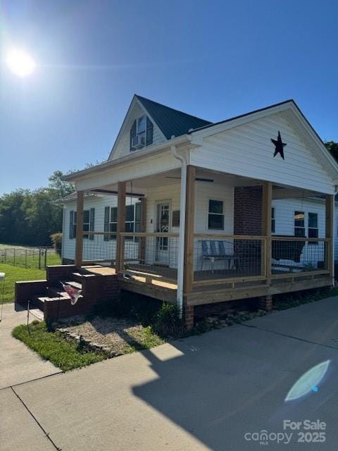 4039 Hartland Rd, Lenoir, NC 28645 - view of front facade with covered porch