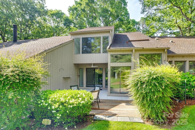 173 Greenridge Rd, Lake Wylie, SC 29710 - back of house with a wooden deck, roof with shingles, and a ceiling fan